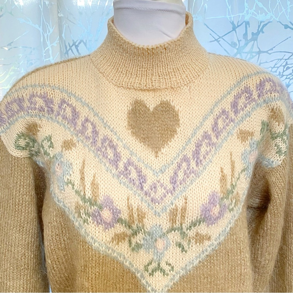 Vintage studio Michelle Stuart Brown cream heart flower turtleneck knit sweater - Picture 2 of 10